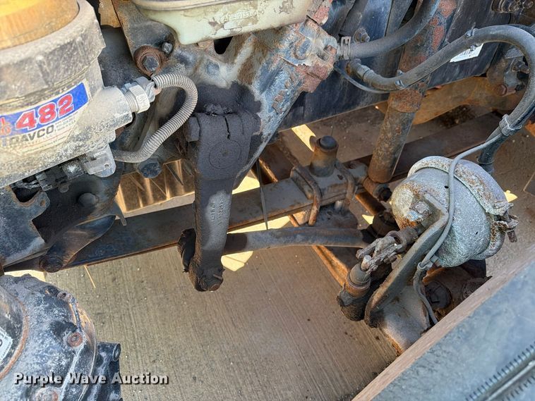 image for item FG3047 2014 Freightliner Cascadia semi truck