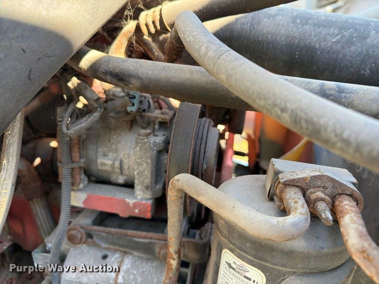 image for item FG3049 2016 Freightliner Cascadia semi truck
