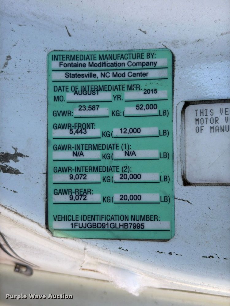 image for item FG3050 2016 Freightliner Cascadia semi truck