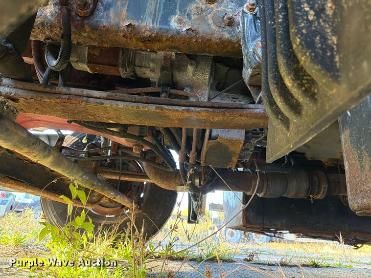 image for item FG3051 2016 Freightliner Cascadia semi truck