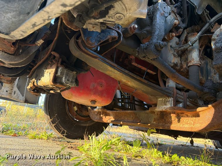 image for item FG3051 2016 Freightliner Cascadia semi truck