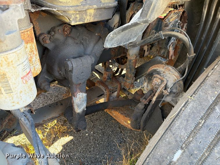 image for item FG3052 2016 Freightliner Cascadia semi truck
