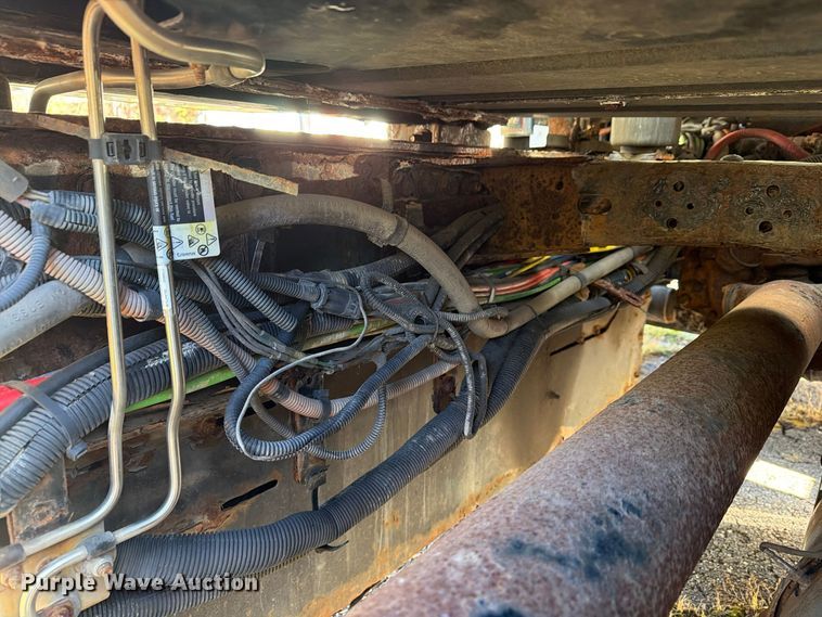 image for item FG3052 2016 Freightliner Cascadia semi truck