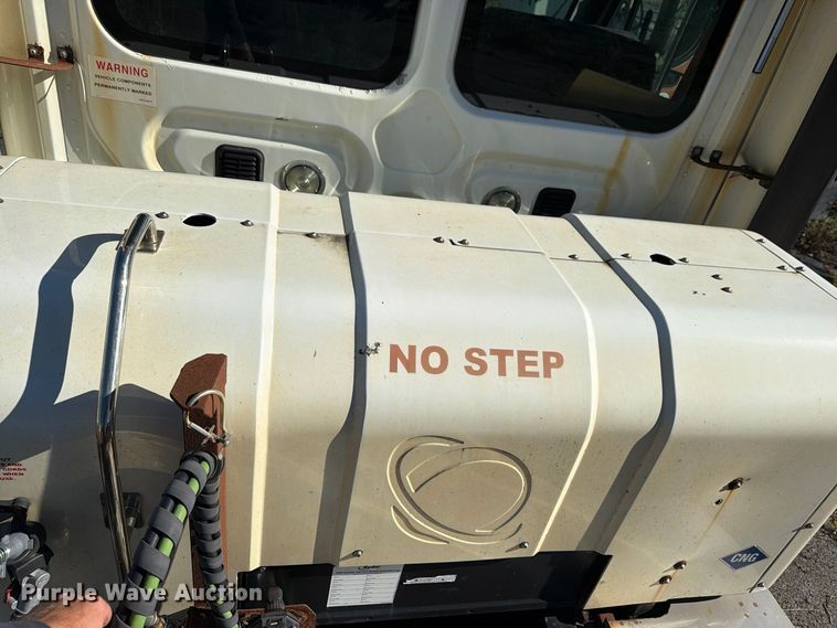 image for item FG3053 2016 Freightliner Cascadia semi truck