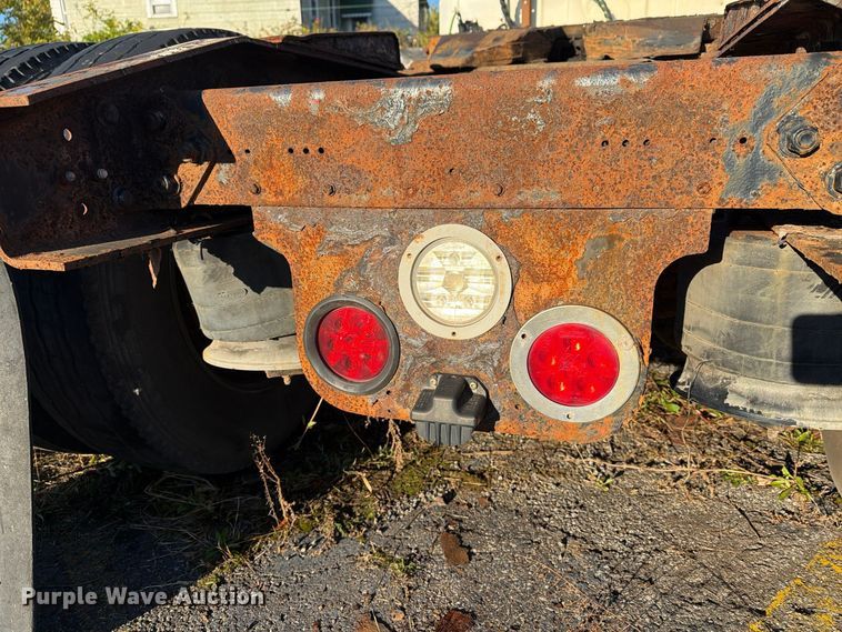 image for item FG3054 2016 Freightliner Cascadia semi truck