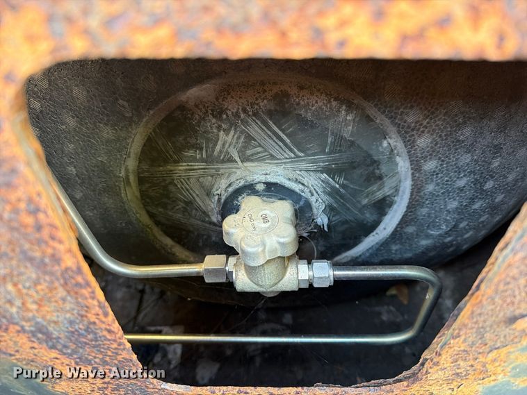 image for item FG3054 2016 Freightliner Cascadia semi truck
