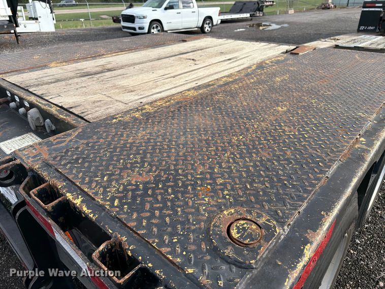 image for item FI0438 2012 BWS lowboy equipment trailer