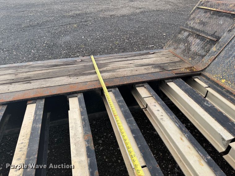 image for item FI0438 2012 BWS lowboy equipment trailer