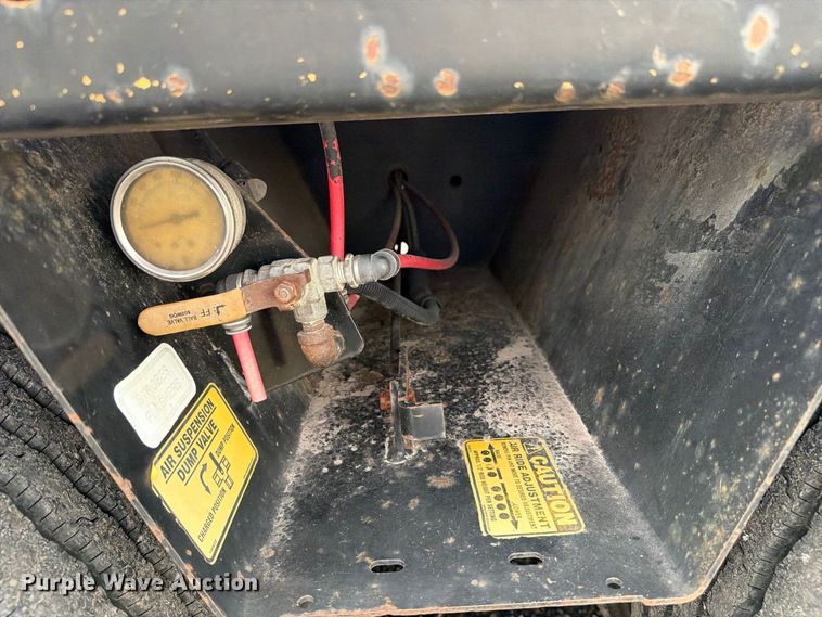 image for item FI0438 2012 BWS lowboy equipment trailer