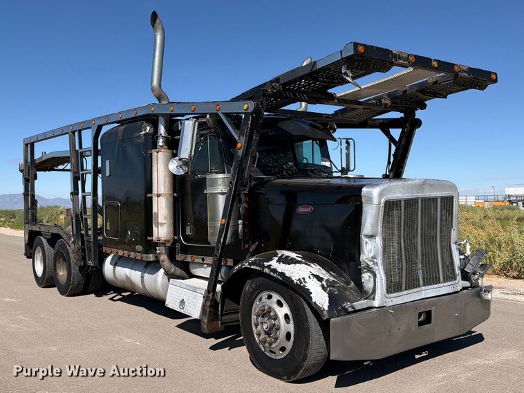 image for item FI2052 2003 Peterbilt 379 car carrier truck