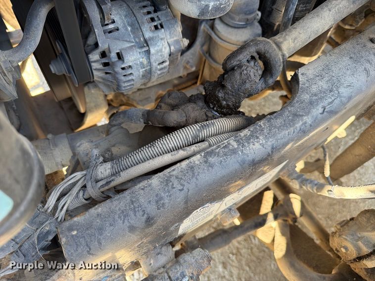 image for item FJ2018 2007 Mack CV713 semi truck