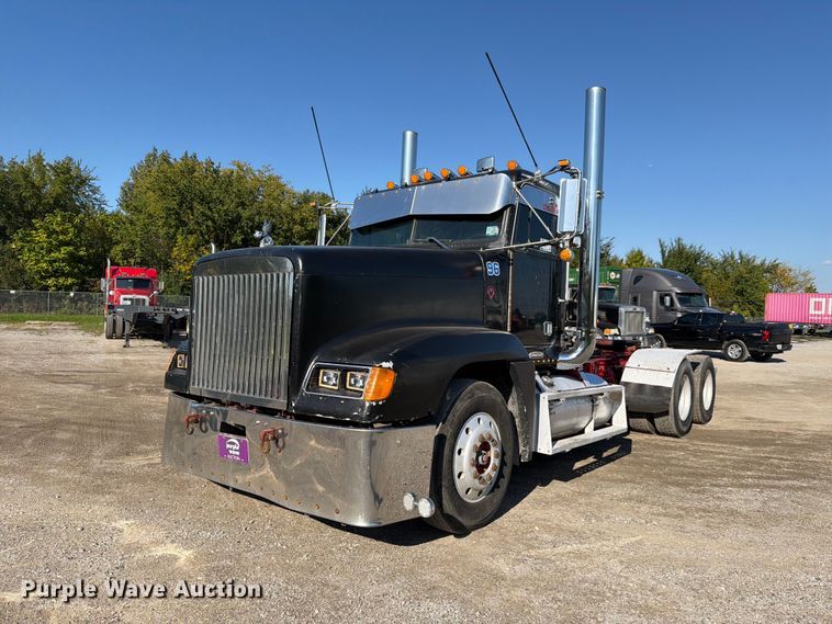 image for item FJ2025 1997 Freightliner FLD semi truck