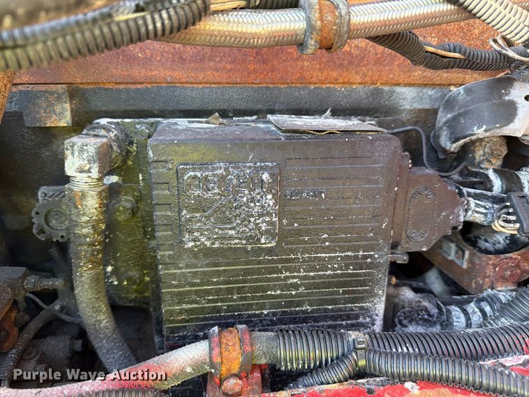 image for item FJ2025 1997 Freightliner FLD semi truck