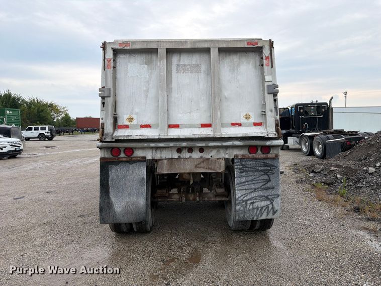 image for item FJ2028 1999 Galbreath end dump trailer