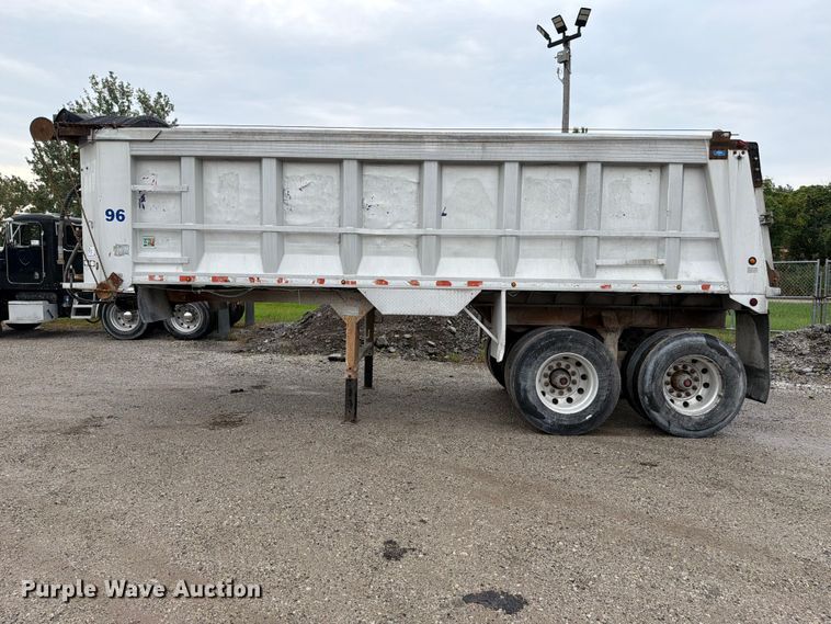 image for item FJ2028 1999 Galbreath end dump trailer
