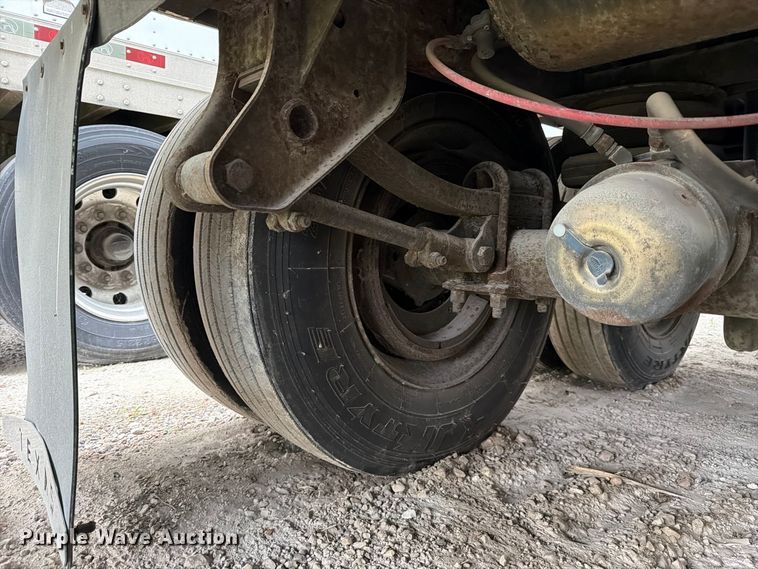 image for item FJ2038 2006 Trailmobile dry van trailer