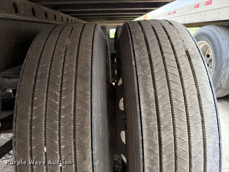 image for item FJ2038 2006 Trailmobile dry van trailer