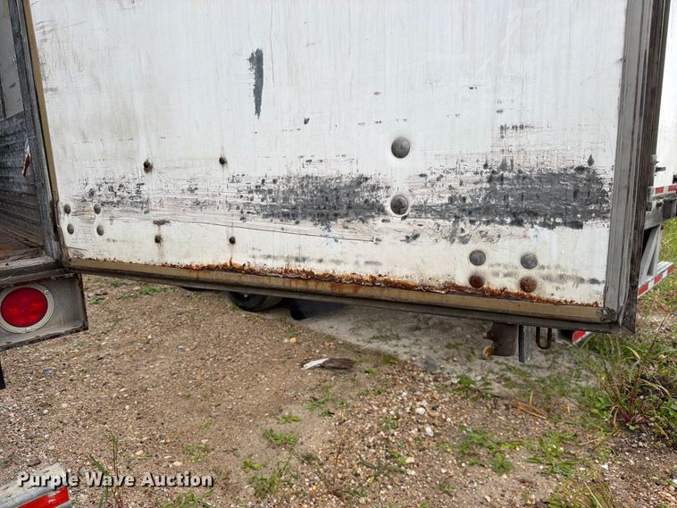 image for item FJ2041 2007 Trailmobile dry van trailer
