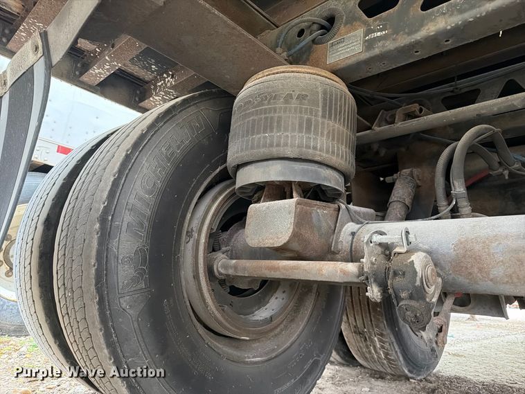 image for item FJ2041 2007 Trailmobile dry van trailer