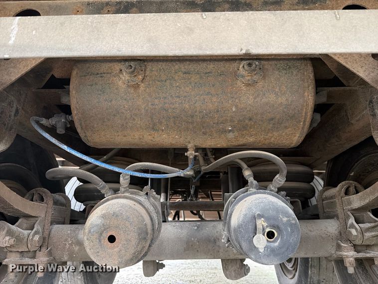 image for item FJ2042 2006 Trailmobile dry van trailer