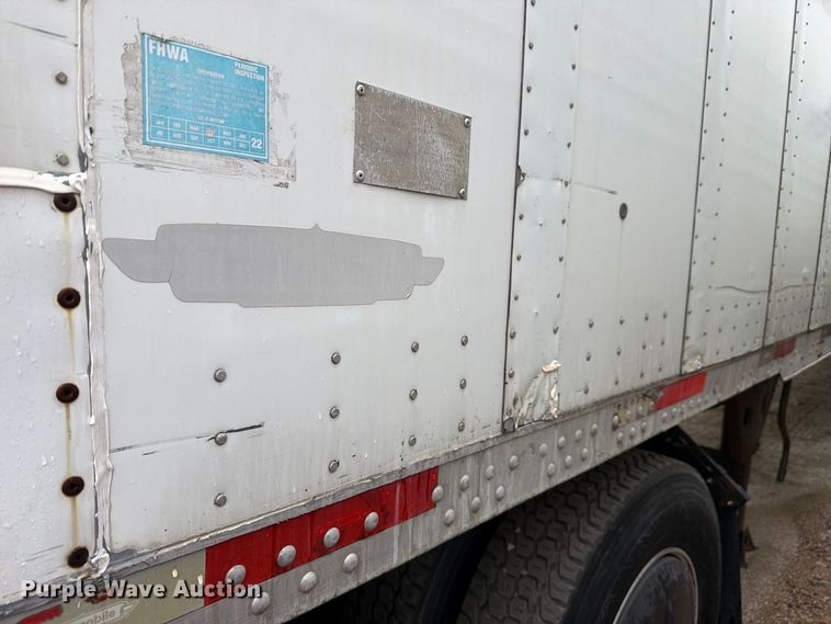 image for item FJ2043 2007 Trailmobile dry van trailer