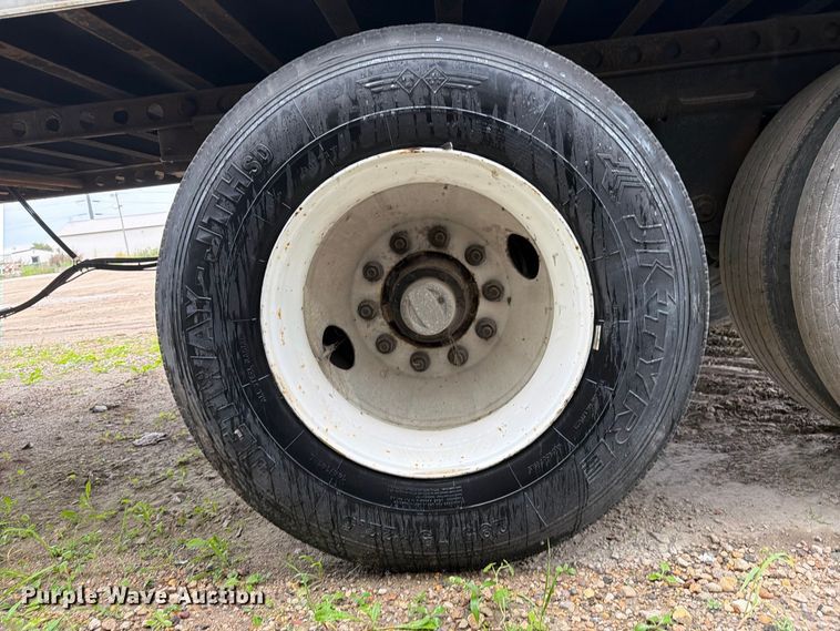 image for item FJ2043 2007 Trailmobile dry van trailer