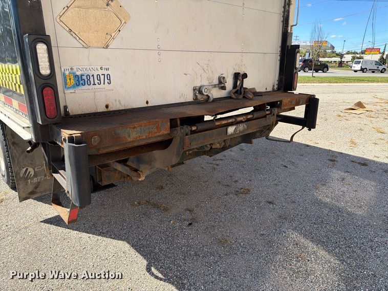 image for item FK2172 2003 Freightliner Business Class M2 box truck