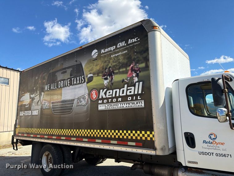 image for item FK2172 2003 Freightliner Business Class M2 box truck
