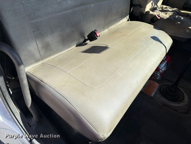 image for item FK2172 2003 Freightliner Business Class M2 box truck