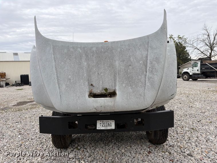 image for item FK3814 2000 Ford F750 flatbed truck