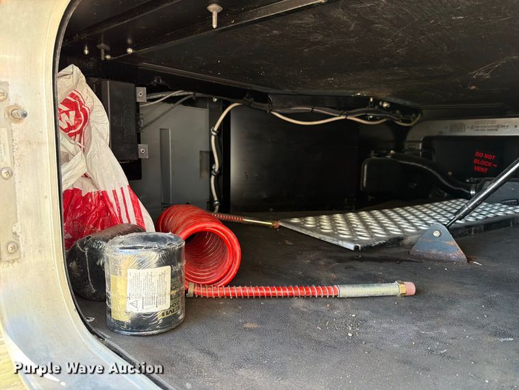 image for item FK3866 2018 Kenworth T680 semi truck