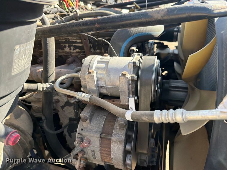 image for item FK4181 2006 Freightliner Business Class M2 semi truck