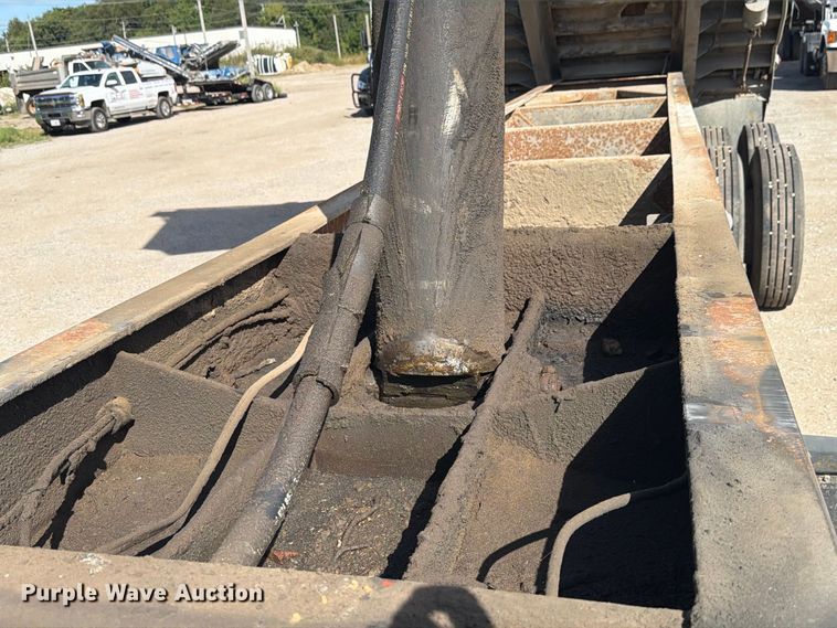 image for item FK4182 1974 Axle Equipment end dump trailer