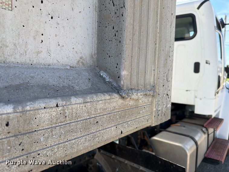 image for item FK4182 1974 Axle Equipment end dump trailer