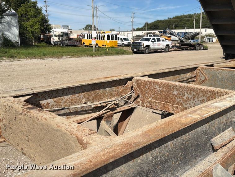 image for item FK4182 1974 Axle Equipment end dump trailer