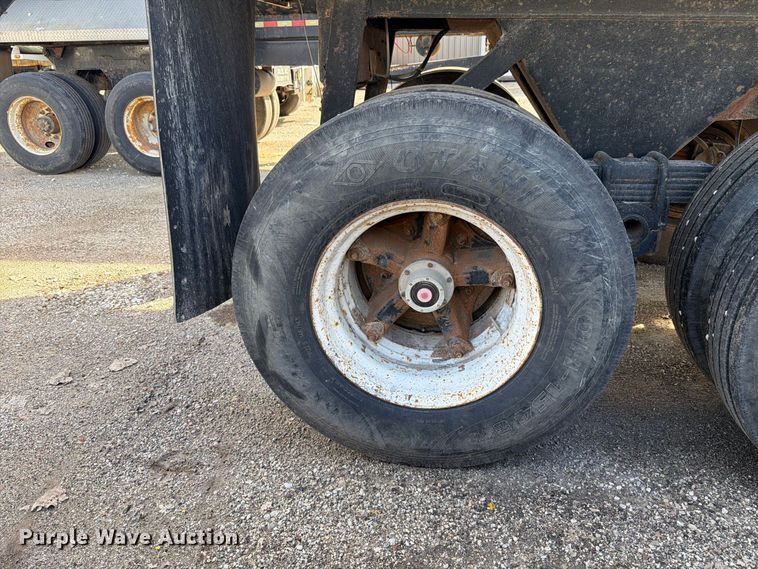 image for item FK4182 1974 Axle Equipment end dump trailer