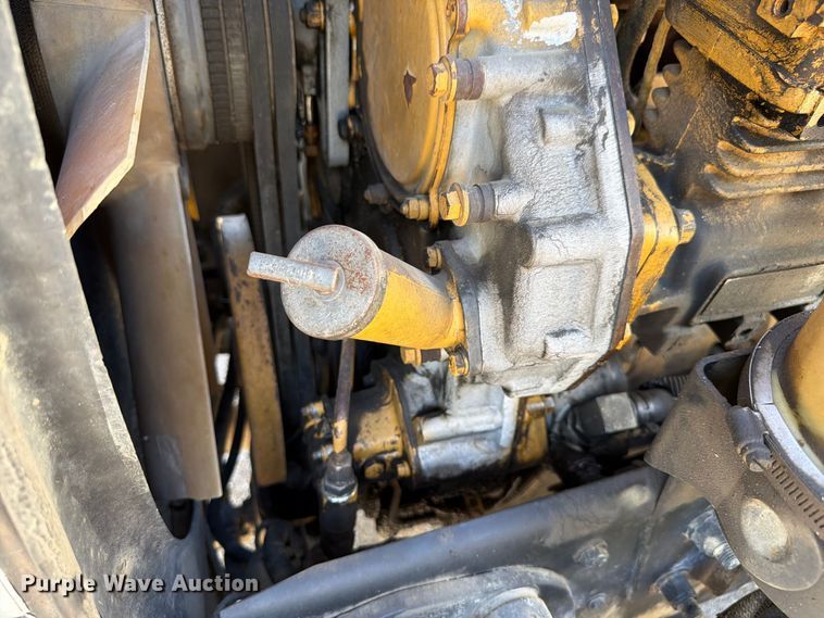 image for item FK4188 2003 Peterbilt 379 semi truck