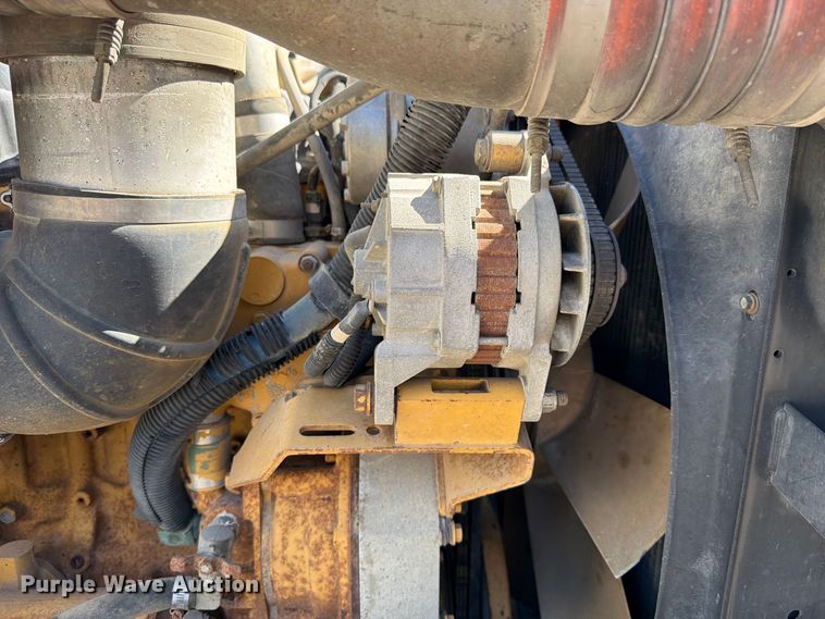 image for item FK4188 2003 Peterbilt 379 semi truck