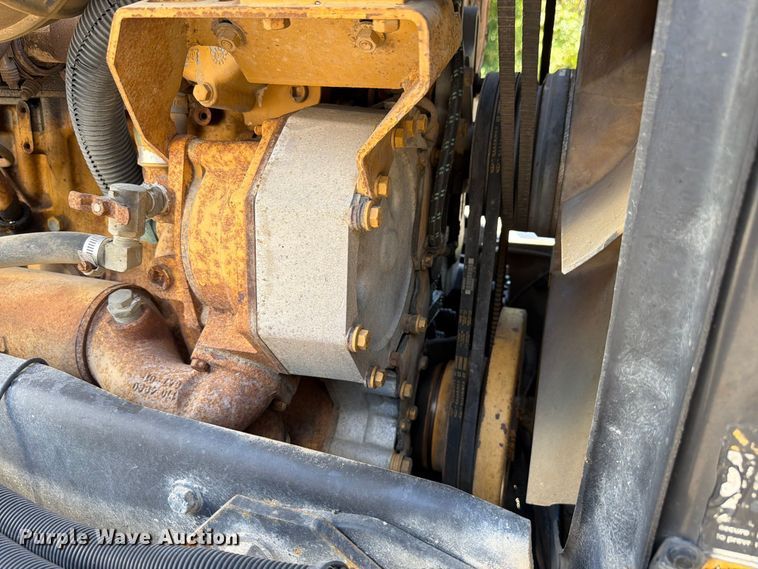 image for item FK4188 2003 Peterbilt 379 semi truck