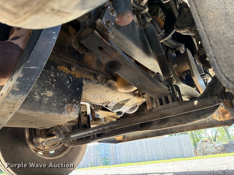 image for item FK4188 2003 Peterbilt 379 semi truck