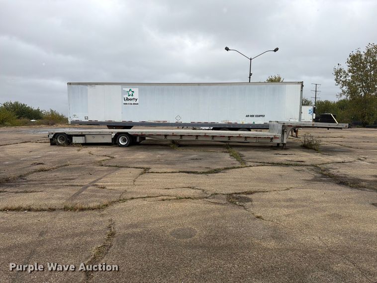 image for item FK4196 2013 East drop deck equipment trailer