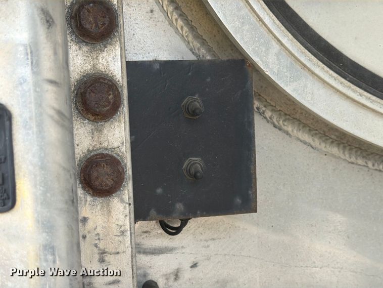 image for item FK4196 2013 East drop deck equipment trailer