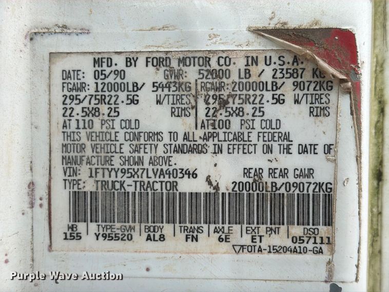 image for item FK4198 1990 Ford L9000 semi truck