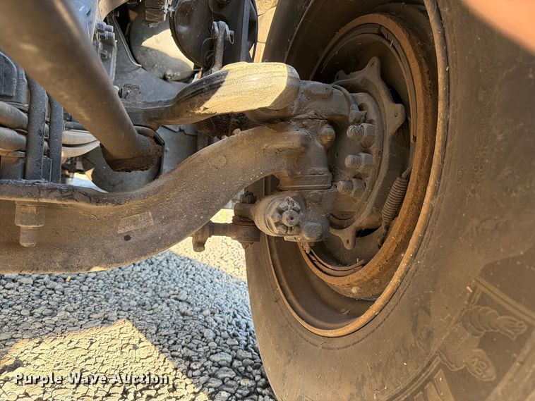 image for item FK4668 2018 Peterbilt 579 semi truck