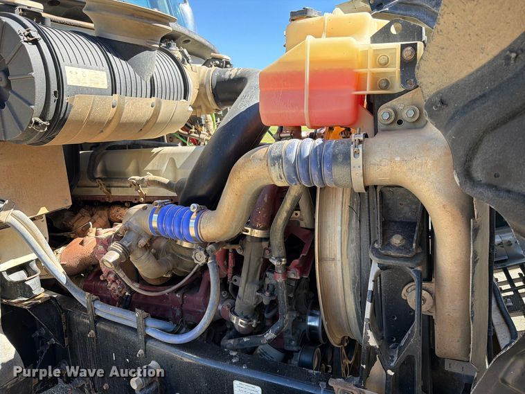 image for item FK5279 2012 Mack CHU613 semi truck