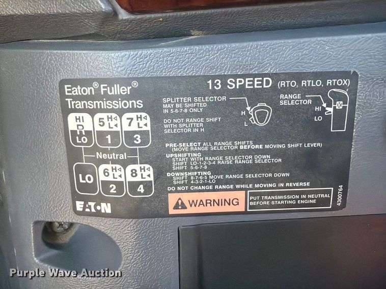 image for item FK5280 2012 Mack CHU613 semi truck