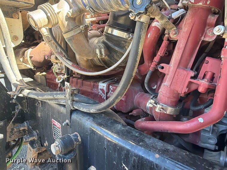 image for item FK5280 2012 Mack CHU613 semi truck