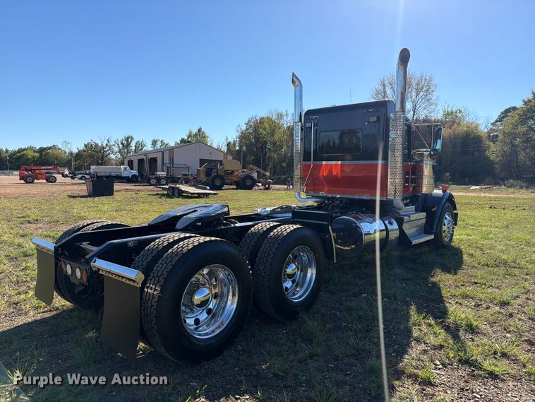 image for item FK5291 2022 Kenworth W900 semi truck