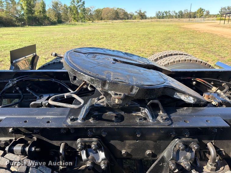 image for item FK5291 2022 Kenworth W900 semi truck