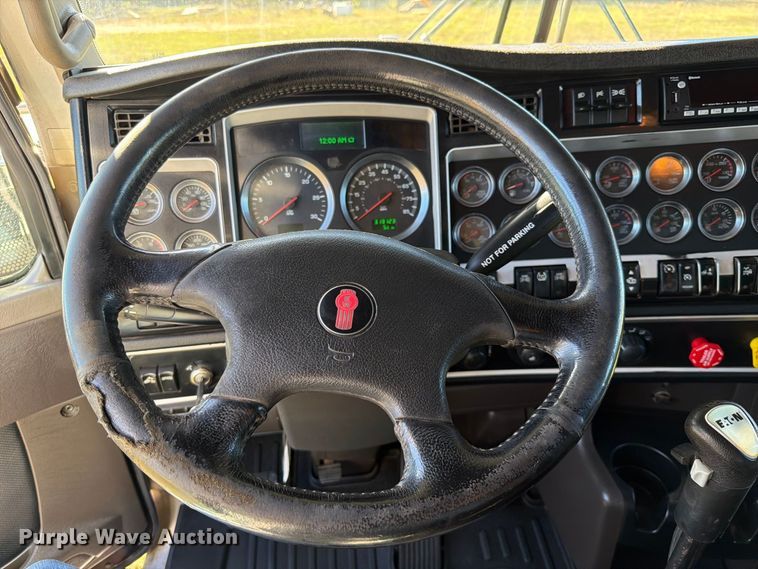 image for item FK5291 2022 Kenworth W900 semi truck